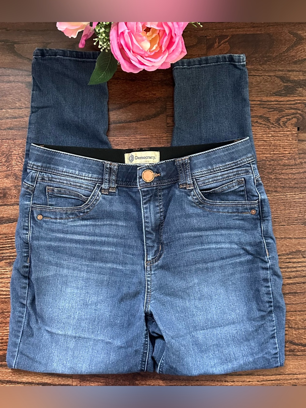Democracy “Ab” technology skinny jeans, size 10